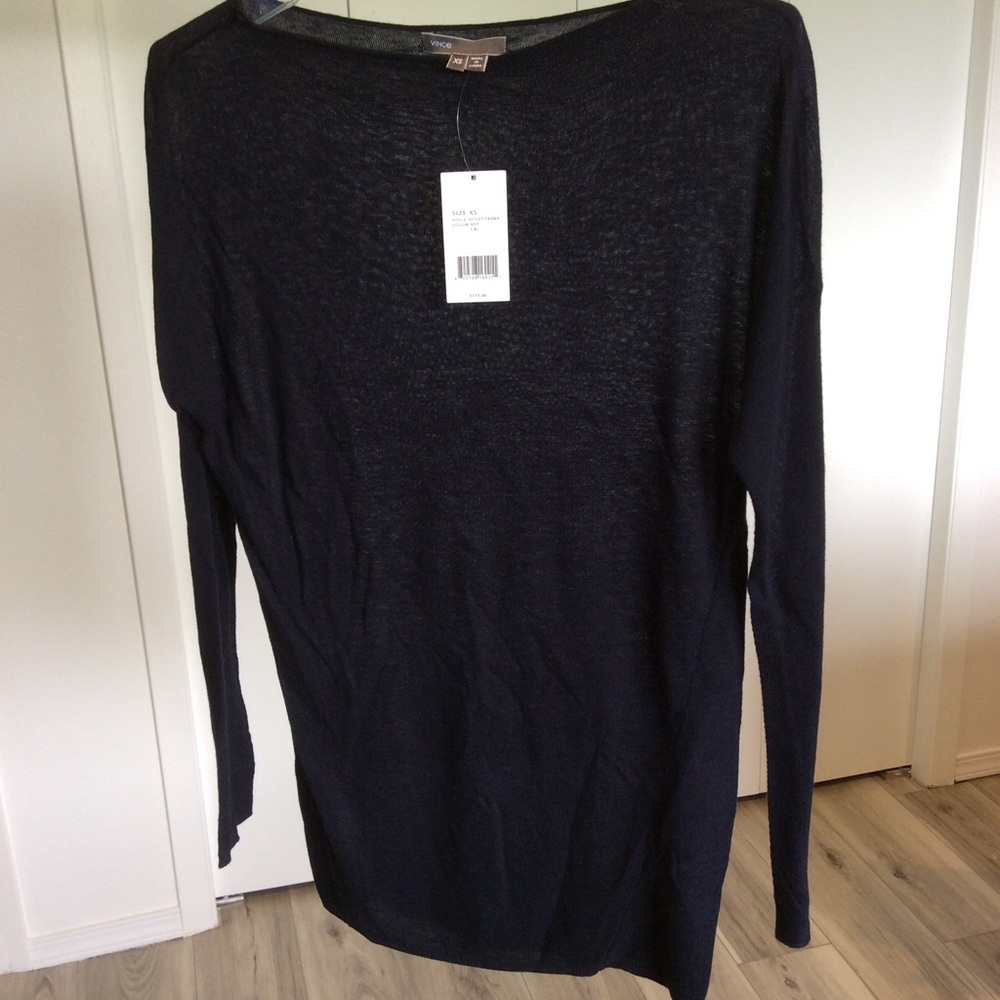 Vince top NWT